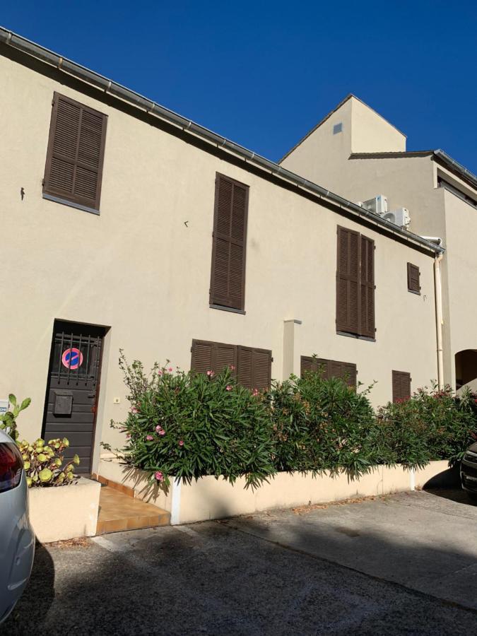 Studio Cosy Plage Et Parking 皮特讷阿 外观 照片